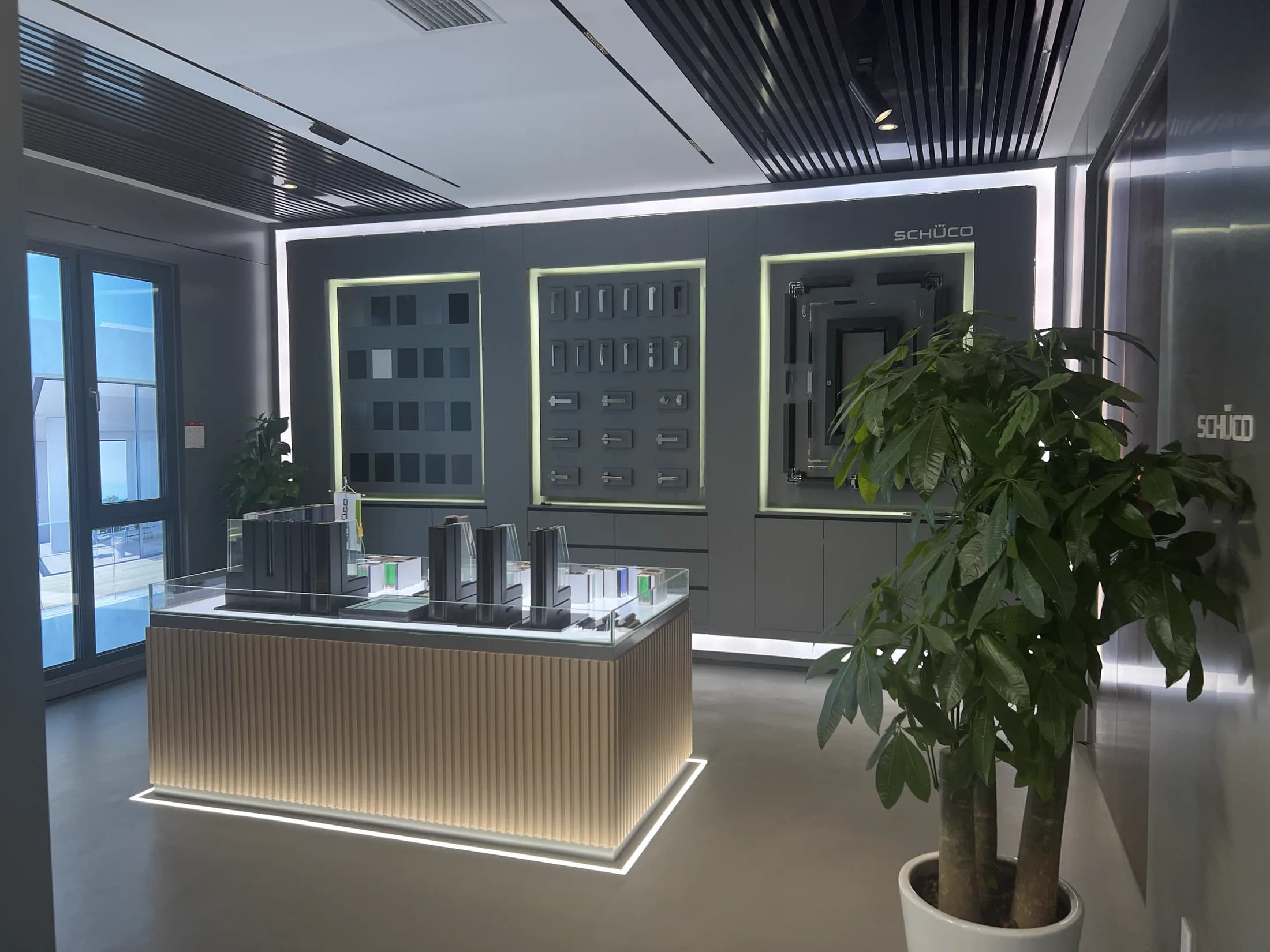 Window profile display at a Shanghai showroom